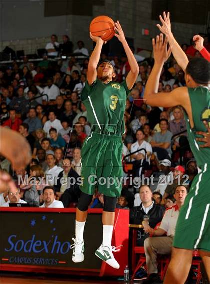 Thumbnail 2 in Orange Lutheran vs. Long Beach Poly (Nike Extravaganza) photogallery.