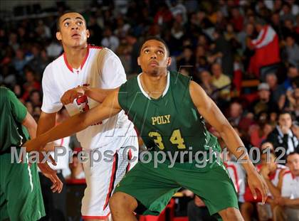 Thumbnail 3 in Orange Lutheran vs. Long Beach Poly (Nike Extravaganza) photogallery.