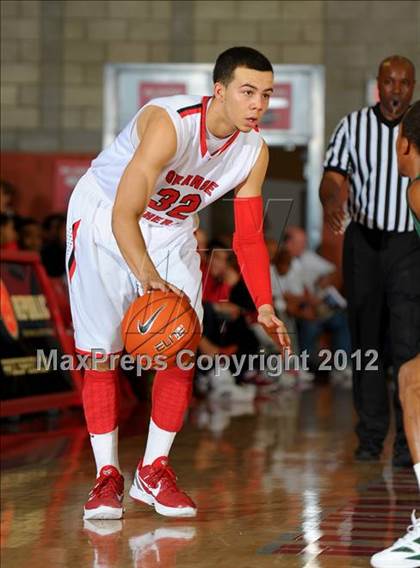 Thumbnail 1 in Orange Lutheran vs. Long Beach Poly (Nike Extravaganza) photogallery.