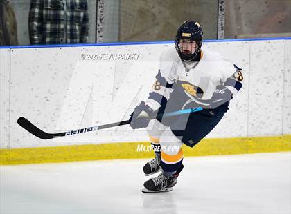 Thumbnail 3 in Glastonbury @ Simsbury photogallery.