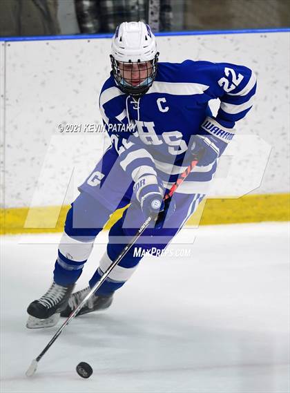 Thumbnail 1 in Glastonbury @ Simsbury photogallery.