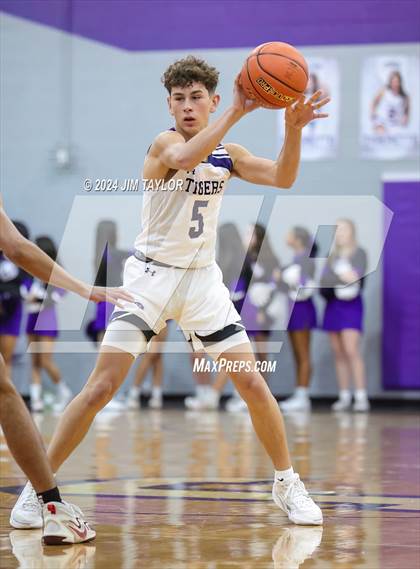 Thumbnail 3 in Bowie @ Jacksboro photogallery.