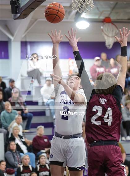 Thumbnail 2 in Bowie @ Jacksboro photogallery.