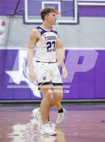 Thumbnail 1 in Bowie @ Jacksboro photogallery.