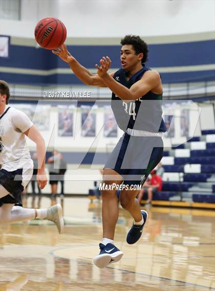 Thumbnail 3 in Syracuse vs. Lehi (Corner Canyon Tournament of Champions) photogallery.