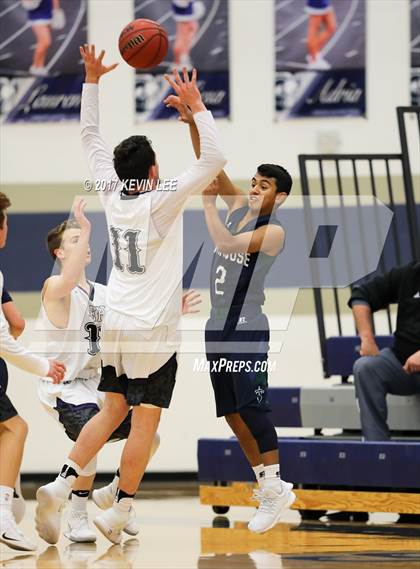 Thumbnail 1 in Syracuse vs. Lehi (Corner Canyon Tournament of Champions) photogallery.