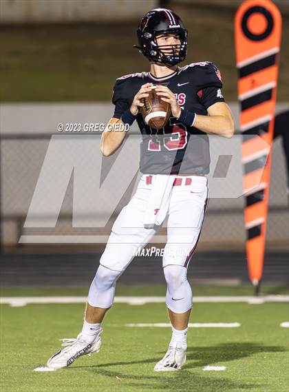 Thumbnail 1 in McIntosh vs. Warner Robins photogallery.