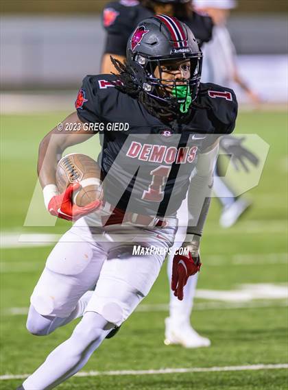 Thumbnail 2 in McIntosh vs. Warner Robins photogallery.