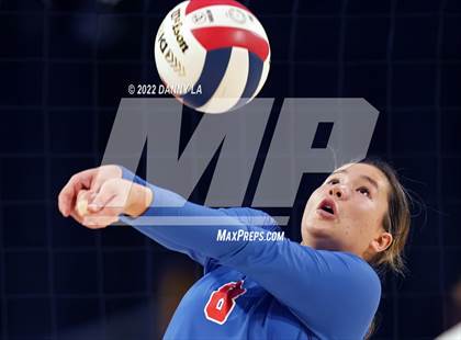 Thumbnail 2 in Charles J. Colgan vs. Alexandria City (VHSL Class 6 State Final) photogallery.