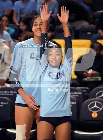 Thumbnail 3 in Charles J. Colgan vs. Alexandria City (VHSL Class 6 State Final) photogallery.