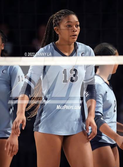 Thumbnail 2 in Charles J. Colgan vs. Alexandria City (VHSL Class 6 State Final) photogallery.