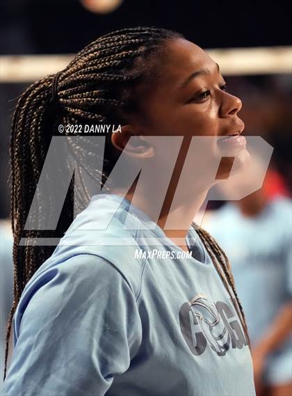 Thumbnail 2 in Charles J. Colgan vs. Alexandria City (VHSL Class 6 State Final) photogallery.