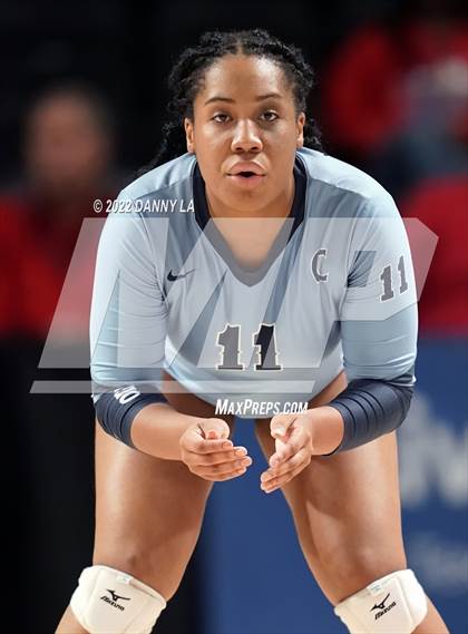 Thumbnail 3 in Charles J. Colgan vs. Alexandria City (VHSL Class 6 State Final) photogallery.