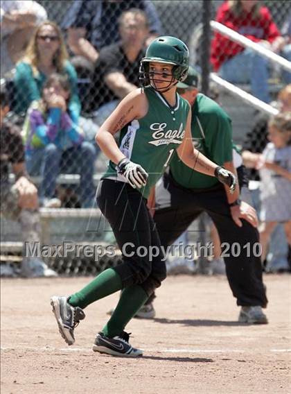Thumbnail 3 in Elliot Christian vs. Valley Christian (CIF SJS D7 Final) photogallery.