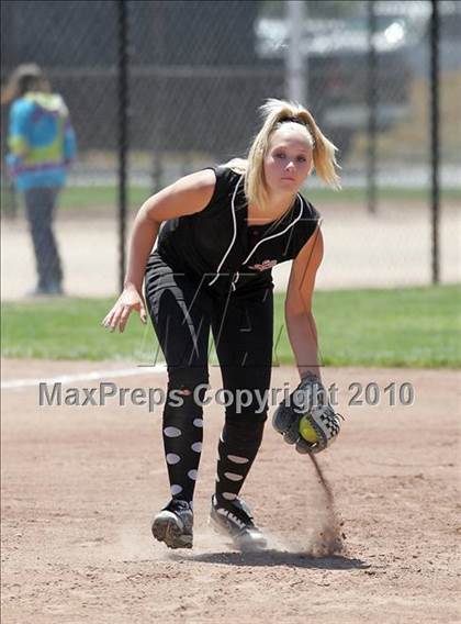 Thumbnail 2 in Elliot Christian vs. Valley Christian (CIF SJS D7 Final) photogallery.
