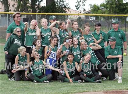 Thumbnail 1 in Elliot Christian vs. Valley Christian (CIF SJS D7 Final) photogallery.
