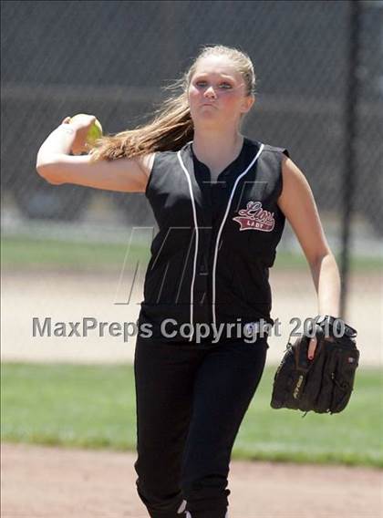 Thumbnail 1 in Elliot Christian vs. Valley Christian (CIF SJS D7 Final) photogallery.