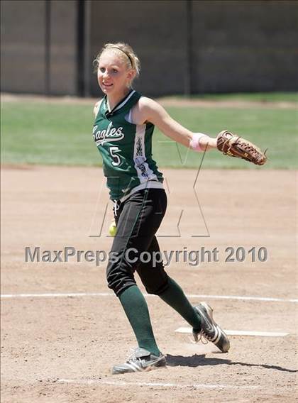 Thumbnail 1 in Elliot Christian vs. Valley Christian (CIF SJS D7 Final) photogallery.