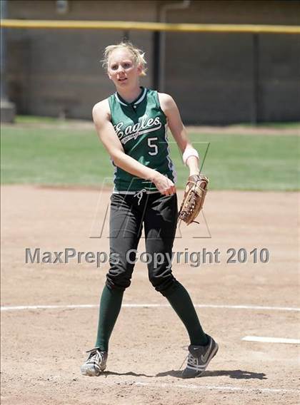 Thumbnail 3 in Elliot Christian vs. Valley Christian (CIF SJS D7 Final) photogallery.