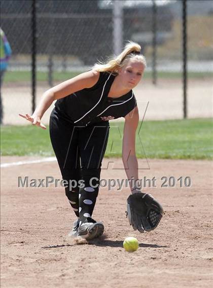 Thumbnail 1 in Elliot Christian vs. Valley Christian (CIF SJS D7 Final) photogallery.