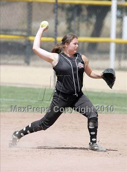 Thumbnail 1 in Elliot Christian vs. Valley Christian (CIF SJS D7 Final) photogallery.