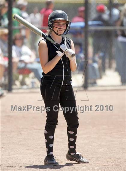 Thumbnail 2 in Elliot Christian vs. Valley Christian (CIF SJS D7 Final) photogallery.