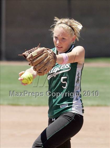 Thumbnail 2 in Elliot Christian vs. Valley Christian (CIF SJS D7 Final) photogallery.