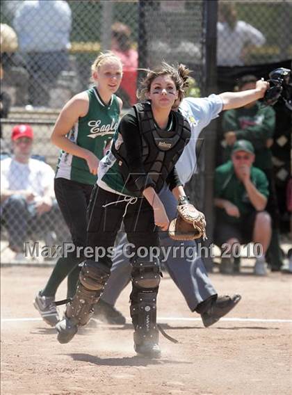 Thumbnail 3 in Elliot Christian vs. Valley Christian (CIF SJS D7 Final) photogallery.