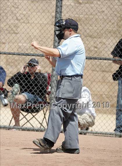 Thumbnail 3 in Elliot Christian vs. Valley Christian (CIF SJS D7 Final) photogallery.