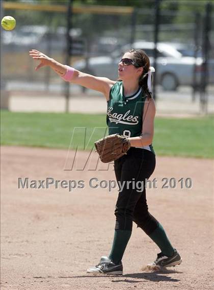 Thumbnail 3 in Elliot Christian vs. Valley Christian (CIF SJS D7 Final) photogallery.