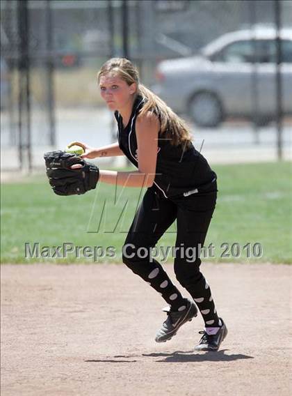 Thumbnail 3 in Elliot Christian vs. Valley Christian (CIF SJS D7 Final) photogallery.