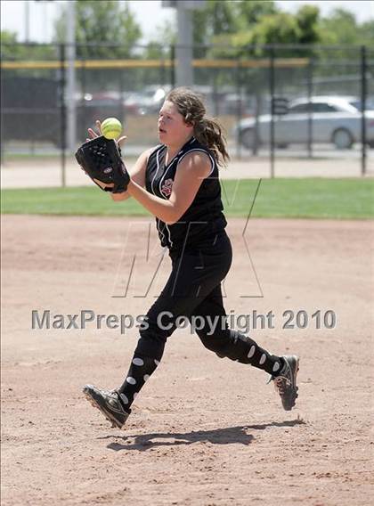 Thumbnail 2 in Elliot Christian vs. Valley Christian (CIF SJS D7 Final) photogallery.