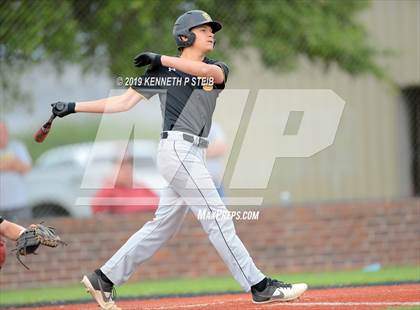 Thumbnail 2 in St. James @ Brusly (LHSAA 3A Bi-District Playoff) photogallery.