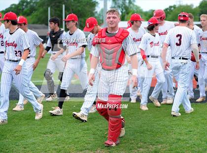 Thumbnail 2 in St. James @ Brusly (LHSAA 3A Bi-District Playoff) photogallery.
