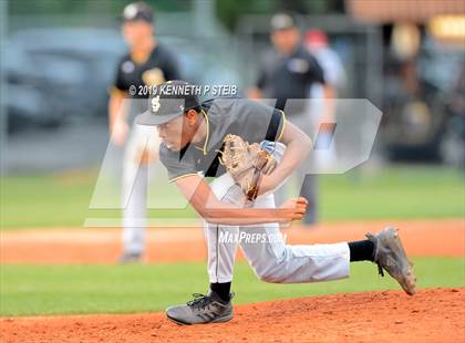 Thumbnail 3 in St. James @ Brusly (LHSAA 3A Bi-District Playoff) photogallery.