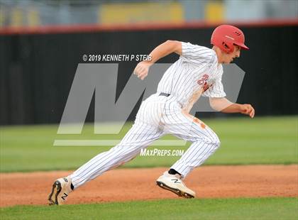 Thumbnail 2 in St. James @ Brusly (LHSAA 3A Bi-District Playoff) photogallery.