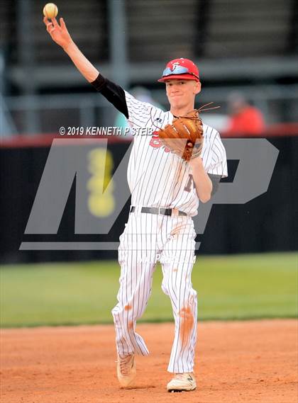 Thumbnail 2 in St. James @ Brusly (LHSAA 3A Bi-District Playoff) photogallery.