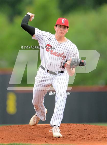Thumbnail 1 in St. James @ Brusly (LHSAA 3A Bi-District Playoff) photogallery.