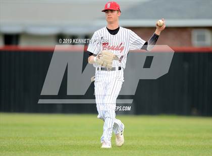 Thumbnail 1 in St. James @ Brusly (LHSAA 3A Bi-District Playoff) photogallery.