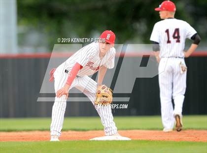 Thumbnail 2 in St. James @ Brusly (LHSAA 3A Bi-District Playoff) photogallery.