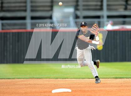 Thumbnail 1 in St. James @ Brusly (LHSAA 3A Bi-District Playoff) photogallery.