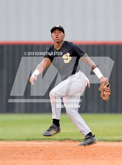 Thumbnail 1 in St. James @ Brusly (LHSAA 3A Bi-District Playoff) photogallery.
