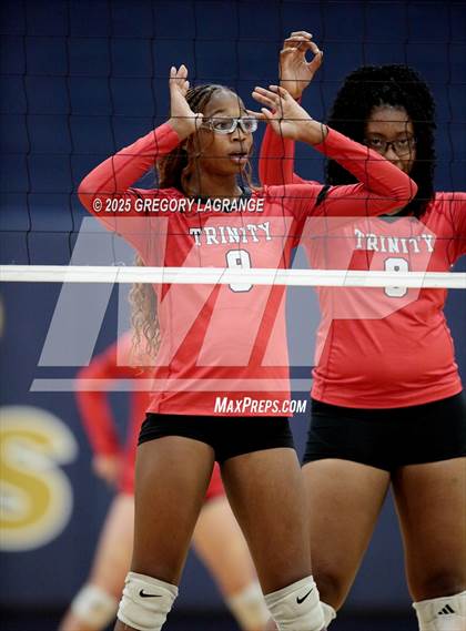 Thumbnail 3 in Trinity vs Keller photogallery.