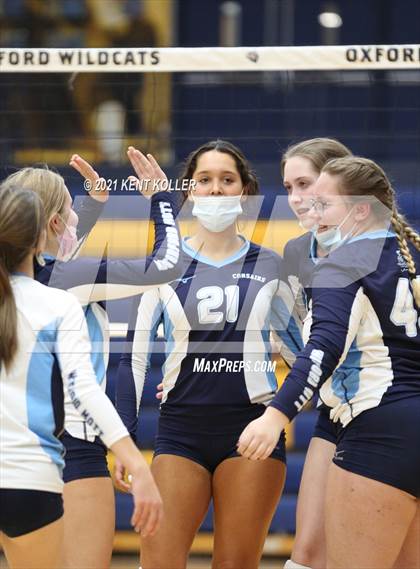 Thumbnail 1 in Mott vs. Avondale (MHSAA District Semifinal) photogallery.