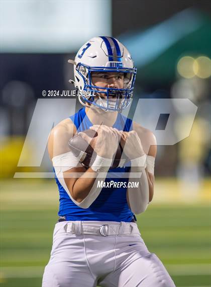 Thumbnail 2 in Lindale @ Little Cypress-Mauriceville (UIL 4A Division1 Bi-District Playoff) photogallery.
