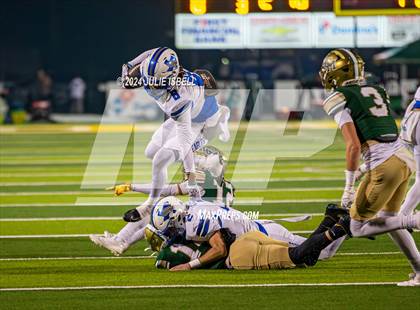 Thumbnail 1 in Lindale @ Little Cypress-Mauriceville (UIL 4A Division1 Bi-District Playoff) photogallery.