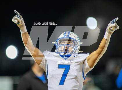 Thumbnail 1 in Lindale @ Little Cypress-Mauriceville (UIL 4A Division1 Bi-District Playoff) photogallery.