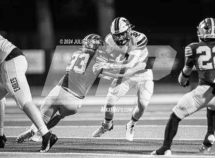 Thumbnail 2 in Lindale @ Little Cypress-Mauriceville (UIL 4A Division1 Bi-District Playoff) photogallery.