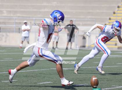 Thumbnail 2 in Los Alamitos @ Lincoln photogallery.