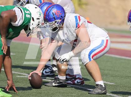 Thumbnail 3 in Los Alamitos @ Lincoln photogallery.